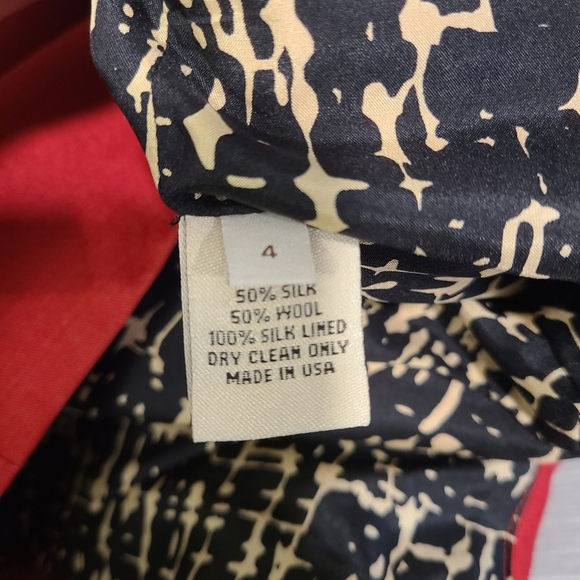 Lela Rose Red Ruffle Neck Silk & Wool Sheath Dress - Picture 8 of 8